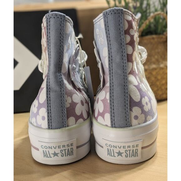 NIB Converse Chuck Taylor All Star Lift Platform Gradient Flowers Hi Tops W9.5 - Picture 7 of 15
